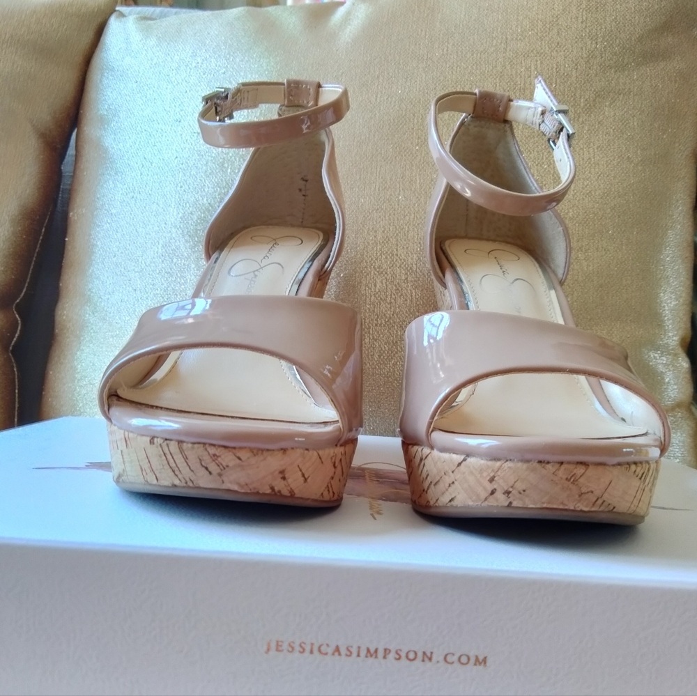 Jessica Simpson Wedge Sandal - Picture 3 of 16
